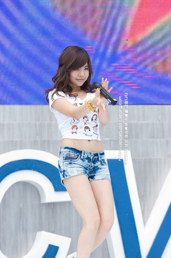 581 - Sunny