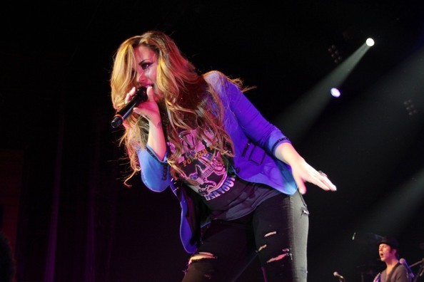 Demi+Lovato+Demi+Lovato+Live+Rio+dGpi6gCkEo6l - 00 Demi Lovato 001