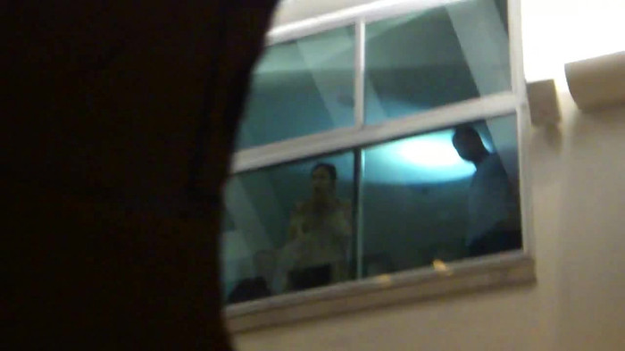 Demi  -  Sheraton Barra (535) - Demi - She Welcomes Fans From Hotel Balcony Part oo1