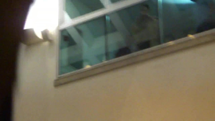 Demi  -  Sheraton Barra (618) - Demi - She Welcomes Fans From Hotel Balcony Part oo1