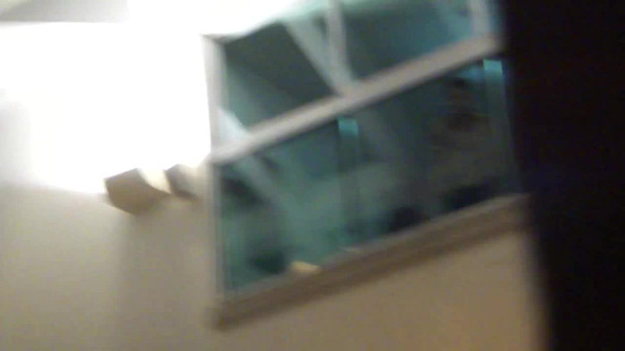 Demi  -  Sheraton Barra (892) - Demi - She Welcomes Fans From Hotel Balcony Part oo1