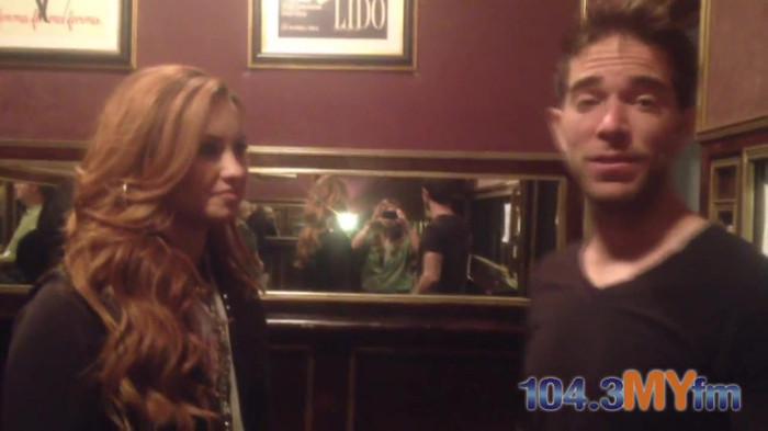 1043 MYfm\'s Ty Bentli with Demi Lovato in LA 0354 - Demi - 1043 MYfm Ty Bentli