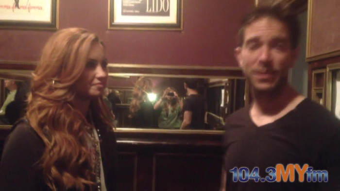 1043 MYfm\'s Ty Bentli with Demi Lovato in LA 0357 - Demi - 1043 MYfm Ty Bentli