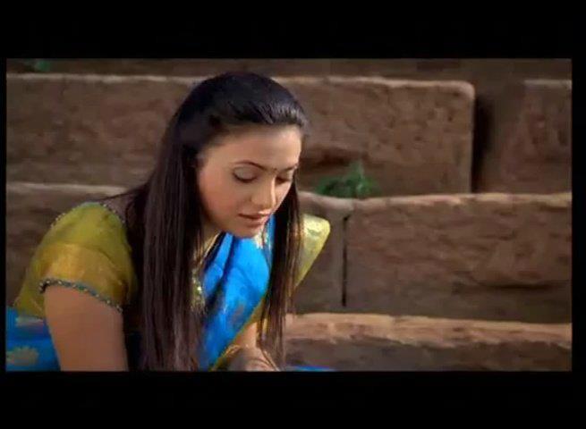 7 - Shilpa Anand In Saree Commercial