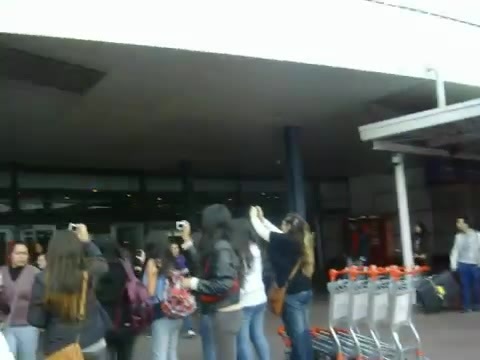 Demi Lovato at the airport. Argentina. 2012 0436