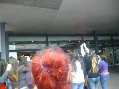 Demi Lovato at the airport. Argentina. 2012 0720 - Demi at the airport Argentina 2012 Part oo1