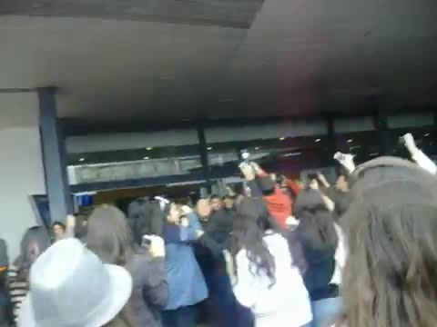 Demi Lovato at the airport. Argentina. 2012 0870 - Demi at the airport Argentina 2012 Part oo1