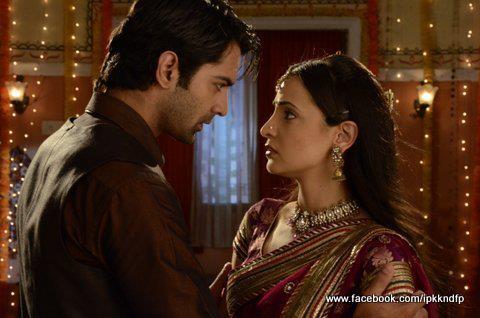 51 - Iss Pyaar Ko Kya Naam Doon - Picture Gallery II