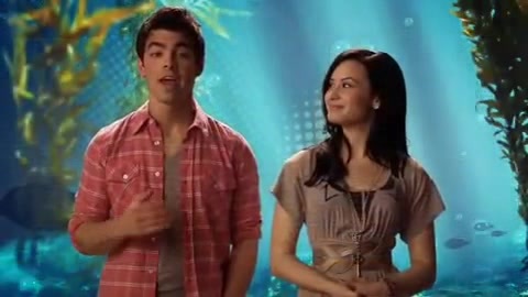 Oceans Bloopers - Joe Jonas and Demi Lovato 0136