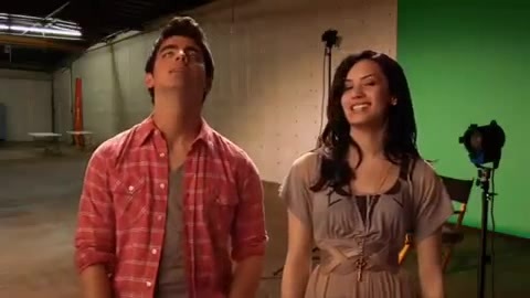 Oceans Bloopers - Joe Jonas and Demi Lovato 0185