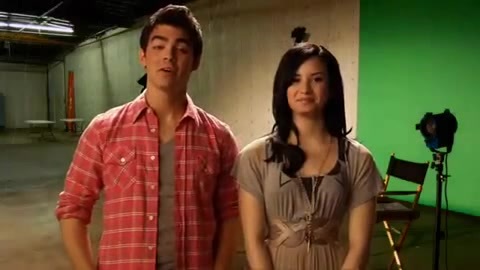 Oceans Bloopers - Joe Jonas and Demi Lovato 0348