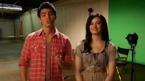 Oceans Bloopers - Joe Jonas and Demi Lovato 0387