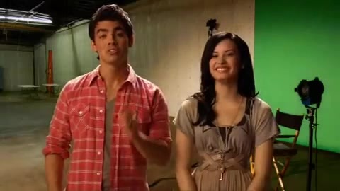 Oceans Bloopers - Joe Jonas and Demi Lovato 0391