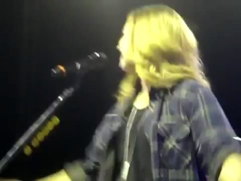 bscap0260 - Demi Answers Fans Question WOULD YOU GO LESBIAN FOR LOVATICS Sao Paulo Brazil