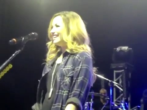 bscap0296 - Demi Answers Fans Question WOULD YOU GO LESBIAN FOR LOVATICS Sao Paulo Brazil