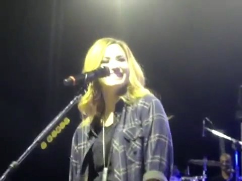 bscap0312 - Demi Answers Fans Question WOULD YOU GO LESBIAN FOR LOVATICS Sao Paulo Brazil