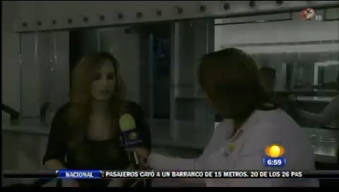 bscap0356 - Demi - Entrevista en Mexico Soy Fan de Danna Paola