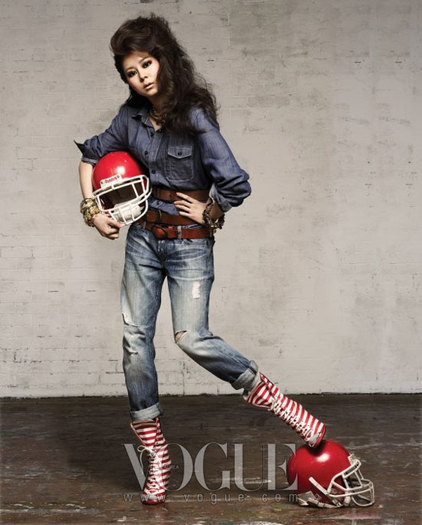 korea-uee-kim-016-vogue - o Uee o