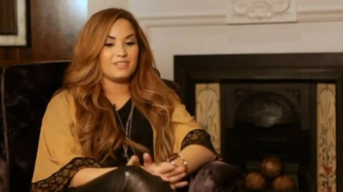 Demi Lovato Fans Questions!  (2012) 2674