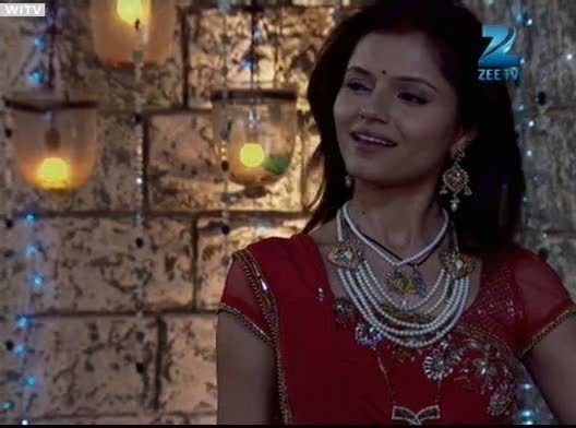 vlcsnap2012021622h00m30 - RUBINA DILAIK NEW 2