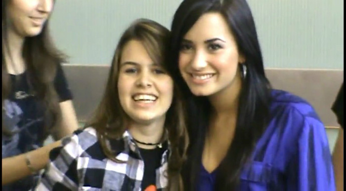 bscap0055 - Demilush - Fans meeting Demi in Sao Paulo at hotel Part oo1