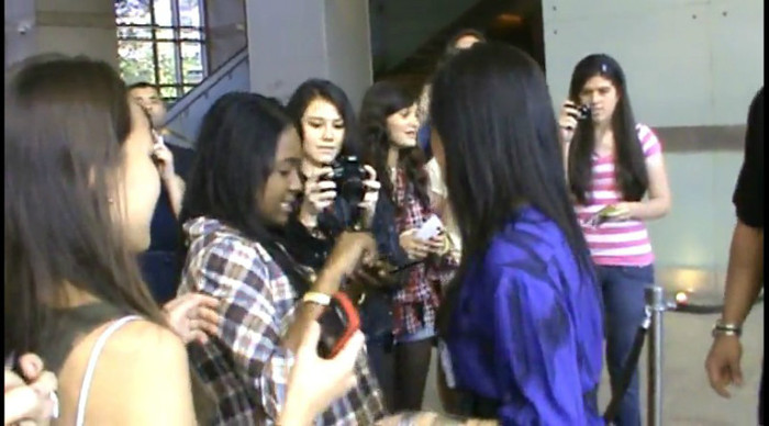 bscap0160 - Demilush - Fans meeting Demi in Sao Paulo at hotel Part oo1