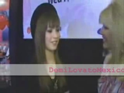 bscap0259 - Demilush -  Interview before the concert with the Jonas Brothers Part oo1