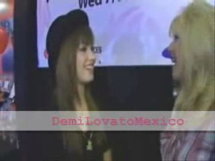 bscap0340 - Demilush -  Interview before the concert with the Jonas Brothers Part oo1