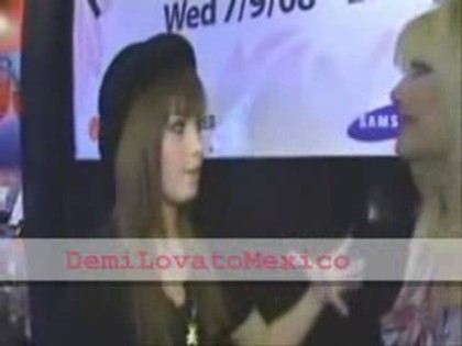 bscap0403 - Demilush -  Interview before the concert with the Jonas Brothers Part oo1