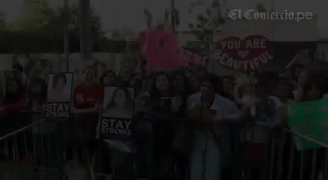 Demi Lovato Llego A Perú Y Saludo A Sus Fans  2012 00100 - Demi - Llego A Peru Y Saludo A Sus Fans 2012