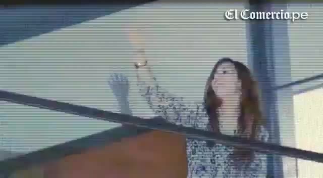 Demi Lovato Llego A Perú Y Saludo A Sus Fans  2012 20774