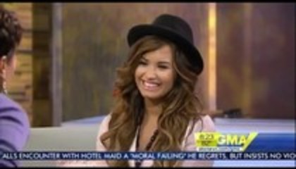 Demi  Lovato - Good Morning America  Inteview (23)