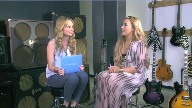 Demi Lovato Acuvue Live Chat - May 16_ 2012 012205 - Demi - Acuvue Live Chat - May 16 2012 Part o24