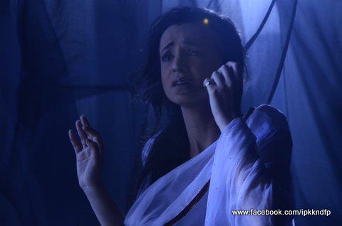 31 - Iss Pyaar Ko Kya Naam Doon - Picture Gallery II