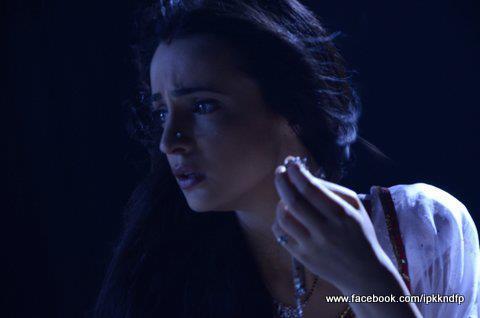 55 - Iss Pyaar Ko Kya Naam Doon - Picture Gallery II