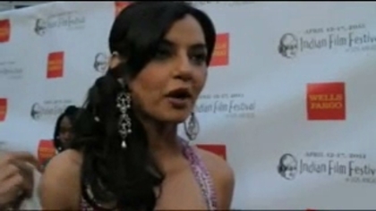 00_00_57 - G-Barkha Madan Actress  IFFLA Patron - YouTube-G