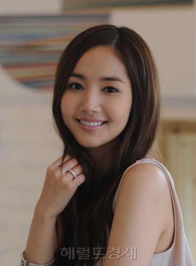 tumblr_m46n8qTEzT1rwqzfmo1_500 - o Park Min Young o