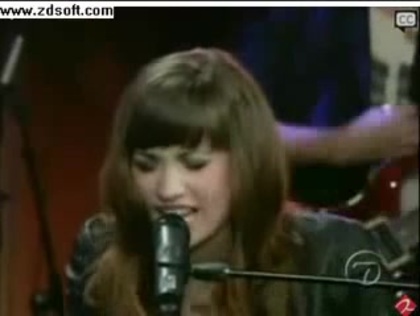 Demi Lovato-This is me(Live) with lyrics 11623 - Demilush - This is me - Live with Regis and Kelly Part o24