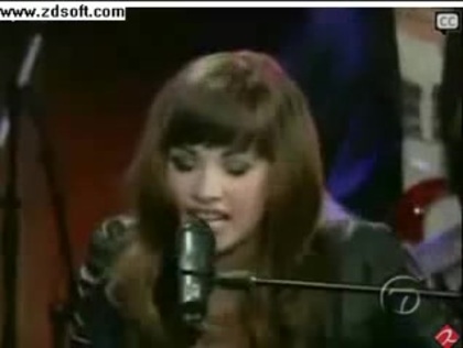 Demi Lovato-This is me(Live) with lyrics 12538 - Demilush - This is me - Live with Regis and Kelly Part o26