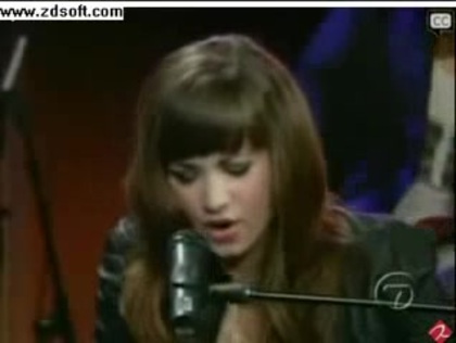 Demi Lovato-This is me(Live) with lyrics 11903 - Demilush - This is me - Live with Regis and Kelly Part o24