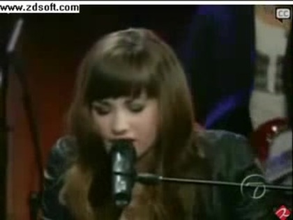 Demi Lovato-This is me(Live) with lyrics 12747 - Demilush - This is me - Live with Regis and Kelly Part o26