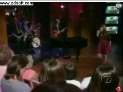 Demi Lovato-This is me(Live) with lyrics 14385 - Demilush - This is me - Live with Regis and Kelly Part o29