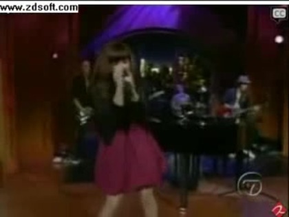 Demi Lovato-This is me(Live) with lyrics 18090 - Demilush - This is me - Live with Regis and Kelly Part o37