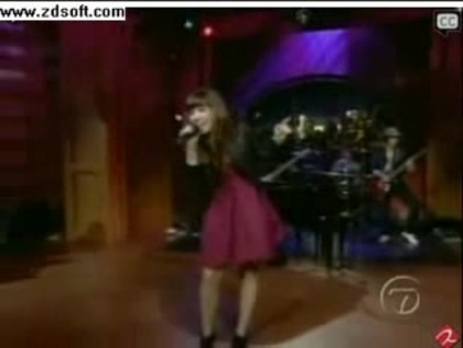 Demi Lovato-This is me(Live) with lyrics 19615 - Demilush - This is me - Live with Regis and Kelly Part o39