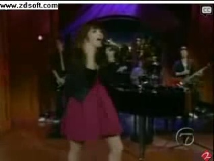 Demi Lovato-This is me(Live) with lyrics 18249 - Demilush - This is me - Live with Regis and Kelly Part o37