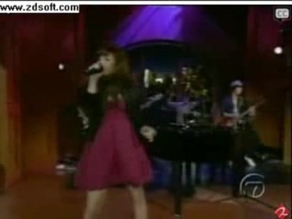 Demi Lovato-This is me(Live) with lyrics 17870 - Demilush - This is me - Live with Regis and Kelly Part o36