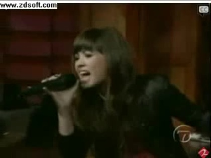 Demi Lovato-This is me(Live) with lyrics 24015 - Demilush - This is me - Live with Regis and Kelly Part o48