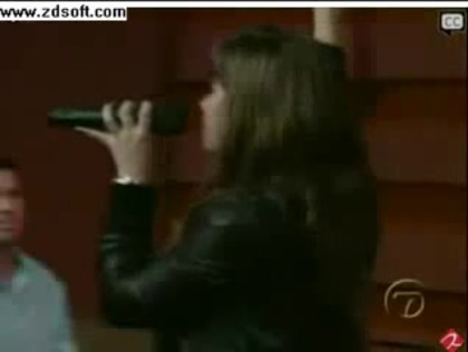 Demi Lovato-This is me(Live) with lyrics 25108 - Demilush - This is me - Live with Regis and Kelly Part o50