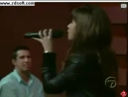 Demi Lovato-This is me(Live) with lyrics 25195 - Demilush - This is me - Live with Regis and Kelly Part o50