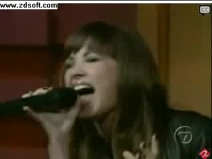 Demi Lovato-This is me(Live) with lyrics 26597 - Demilush - This is me - Live with Regis and Kelly Part o53